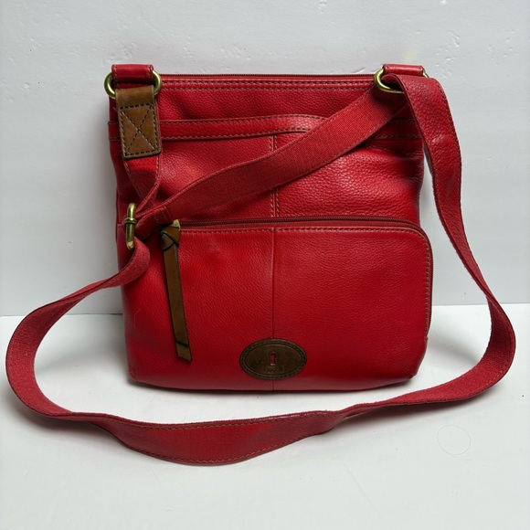 Fossil Red Leather Crossbody Bag with Exterior Pockets Y2K - Picture 4 of 13